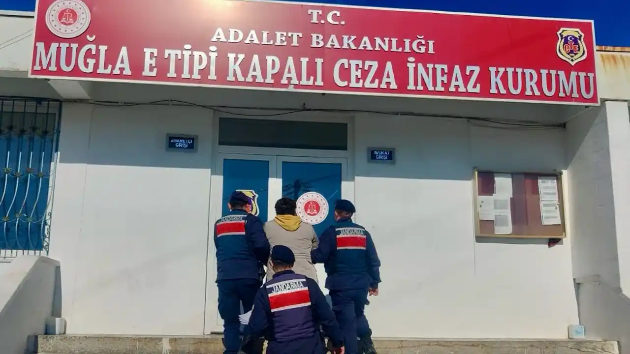 Muğla'da 2 firari hükümlü yakalandı