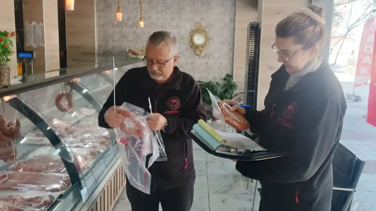 Uşak'ta Kırmızı Et Satış Noktalarına Denetimler Yoğunlaştı