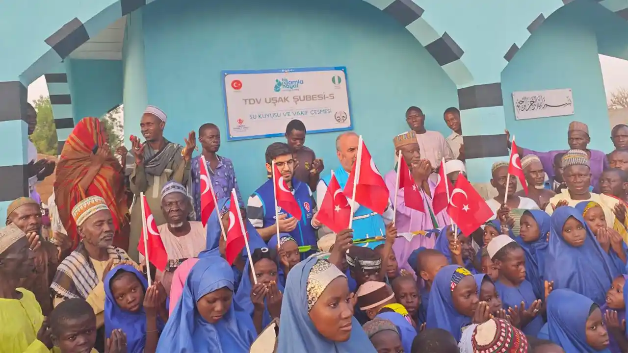 Uşaklı Hayırseverlerden Nijerya'ya Can Suyu