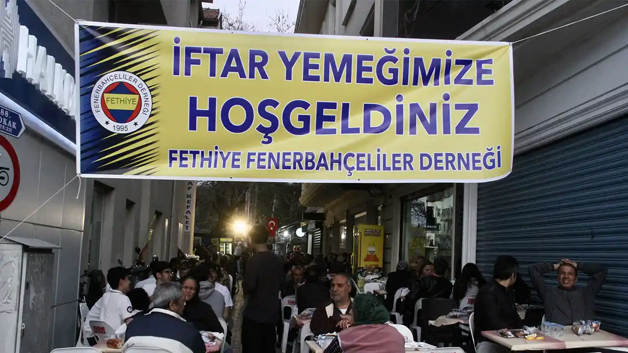 Fethiye Fenerbahçeliler Derneğince iftar programı düzenlendi