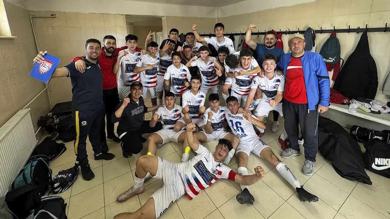 Bölmespor U-16, Uşak Şampiyonu Oldu!