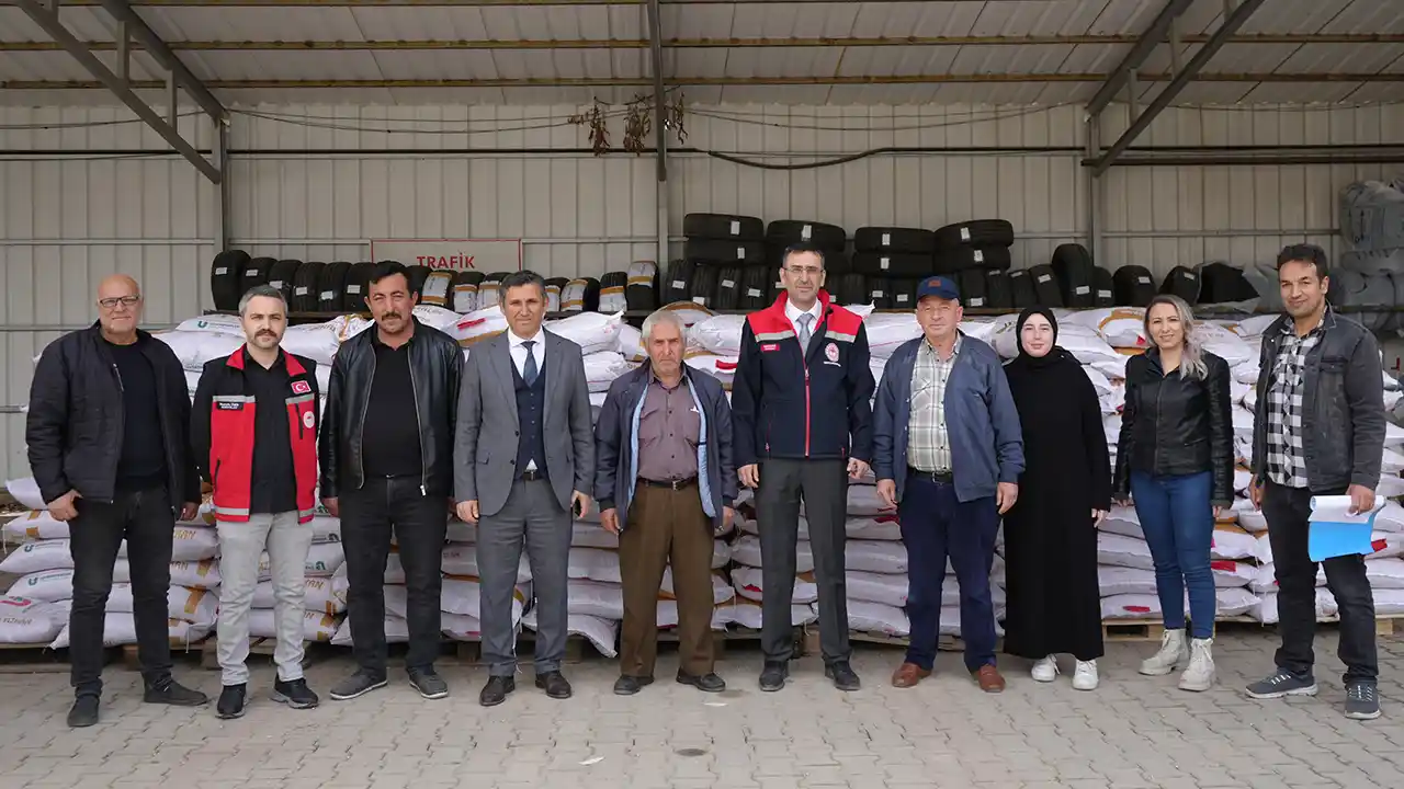 Uşak'ta Çiftçilere %50 Hibeli 63 Ton Nohut Tohumu Desteği!
