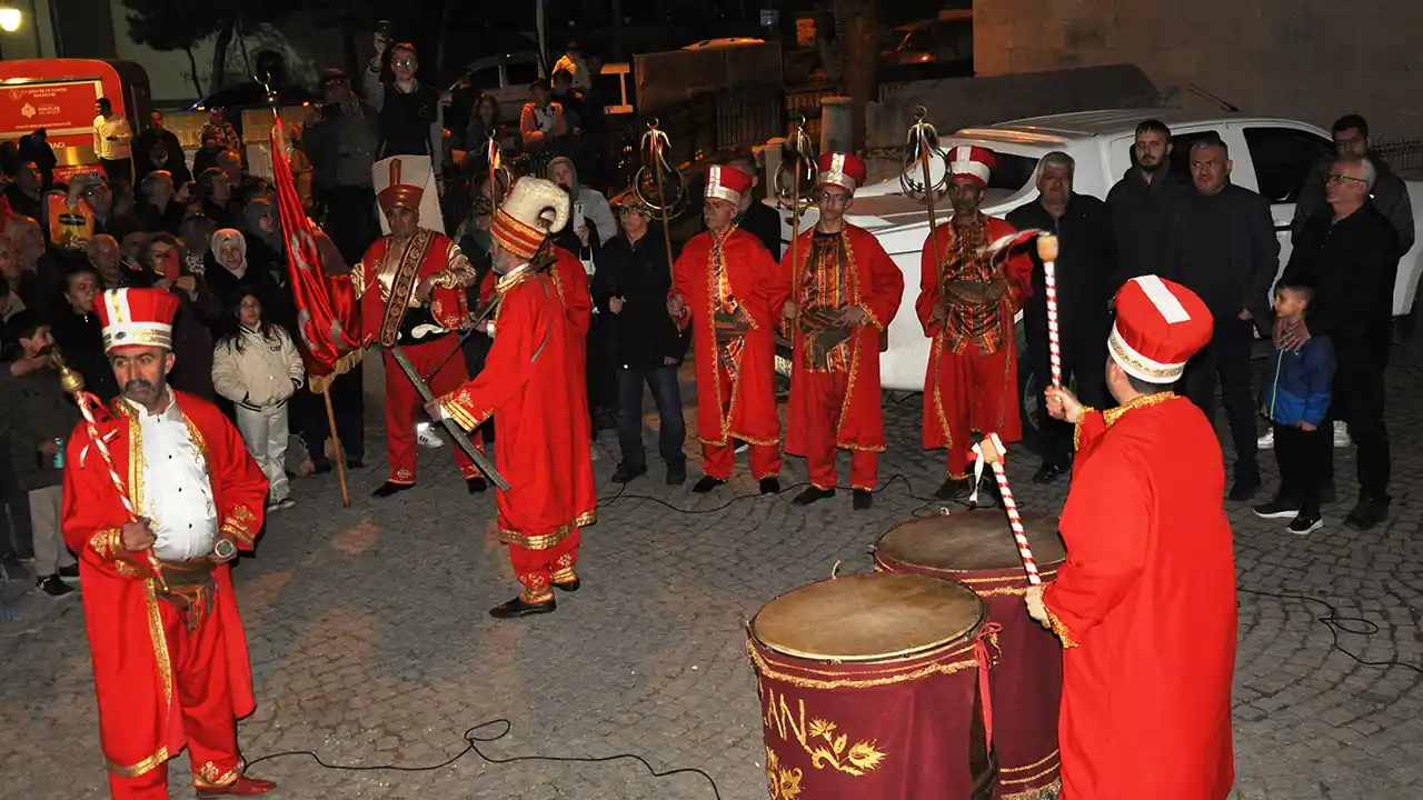 Kütahya'da geleneksel mehter konseri ilgi gördü