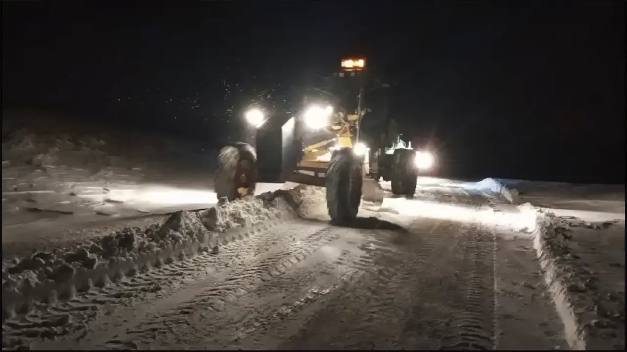 Uşak’a Kar Yok, Banaz ve Paşacık'ta Yollar Beyaza Büründü