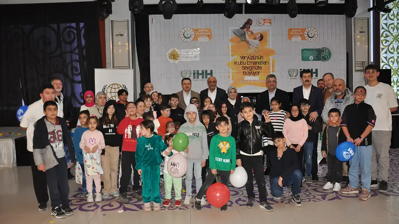 Kütahya’da yetim çocuklara yönelik iftar programı düzenlendi