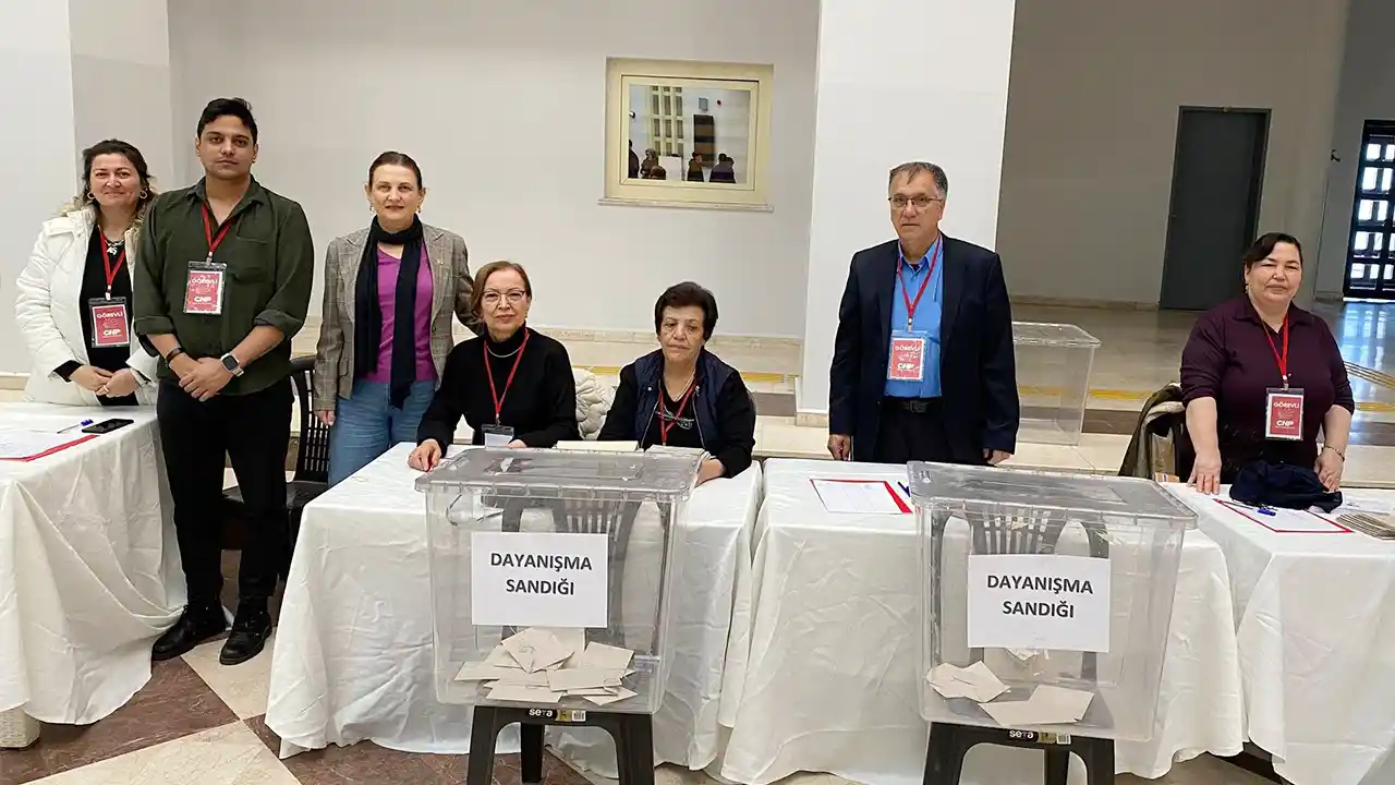 CHP'liler İmamoğlu İçin Uşak'ta Sandık Başında