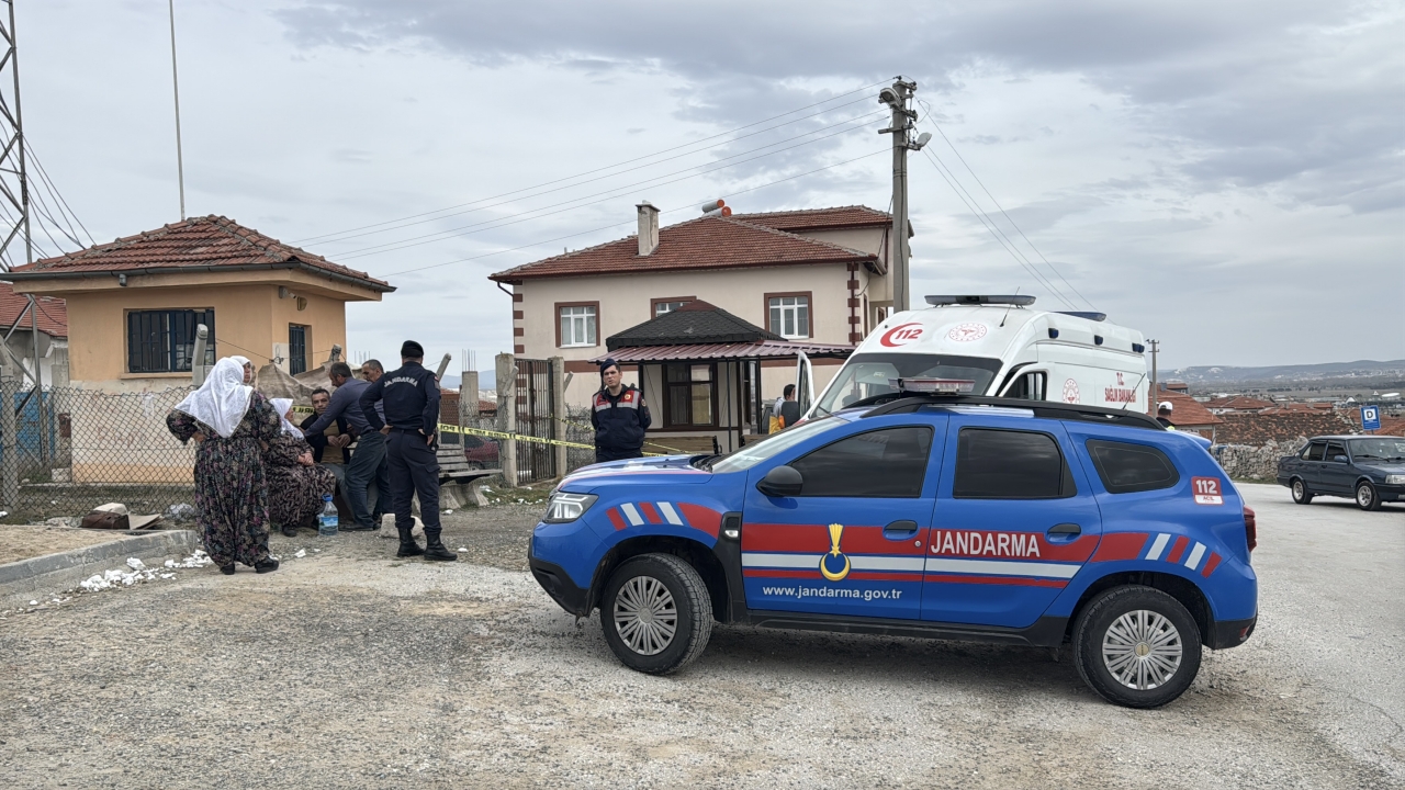 Kütahya'da eşi ile bir kişiyi av tüfeğiyle öldüren zanlı tutuklandı
