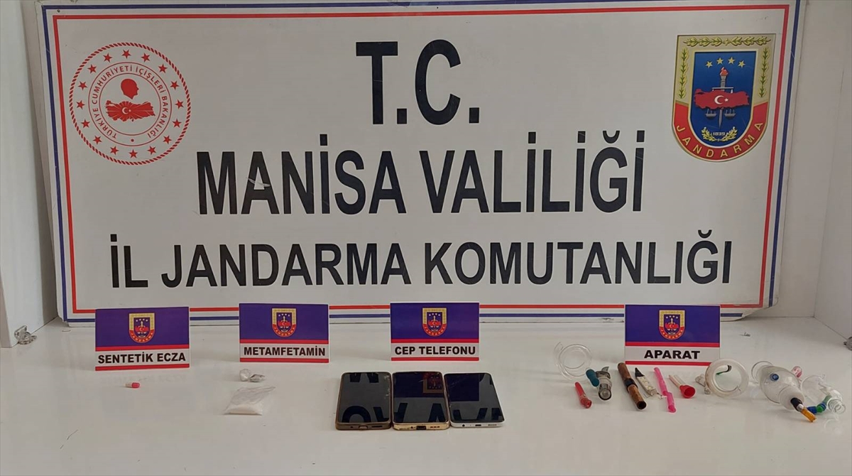Sarıgöl'de uyuşturucu operasyonunda 3 şüpheli yakalandı