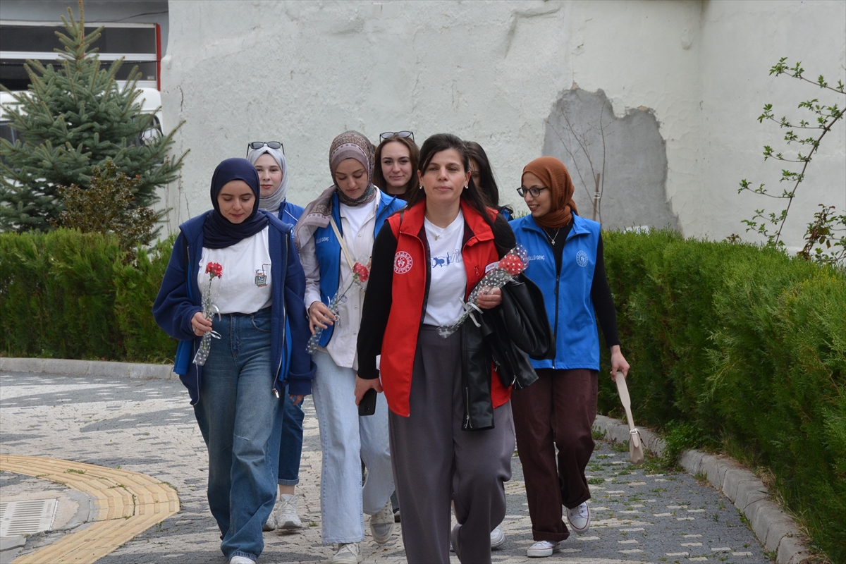 Tavşanlı'da huzurevi sakinleri ziyaret edildi