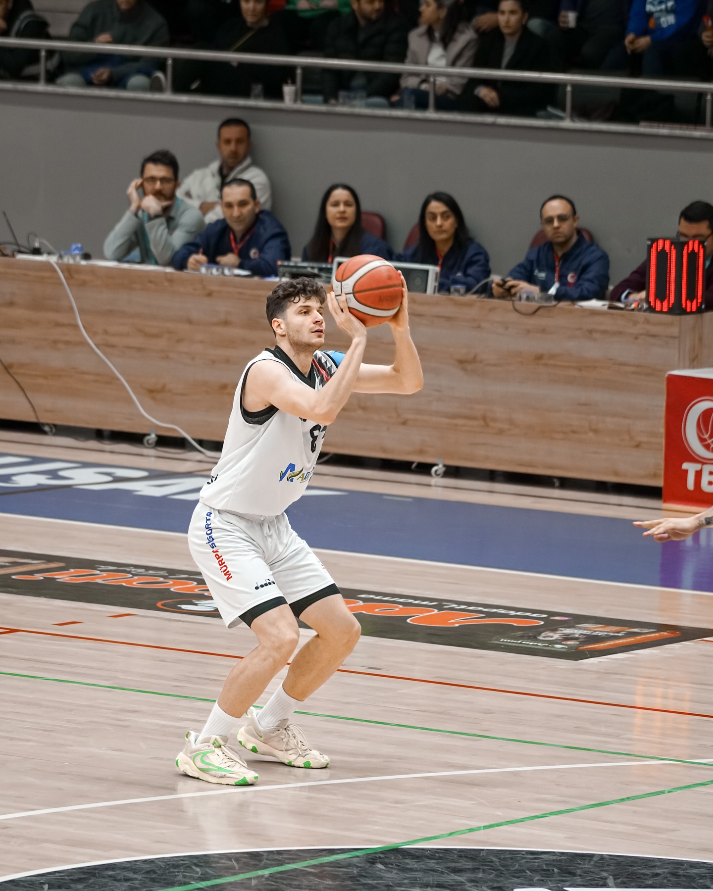 Uşak Basket Final Grubuna Mağlubiyetle Başladı "69-70"