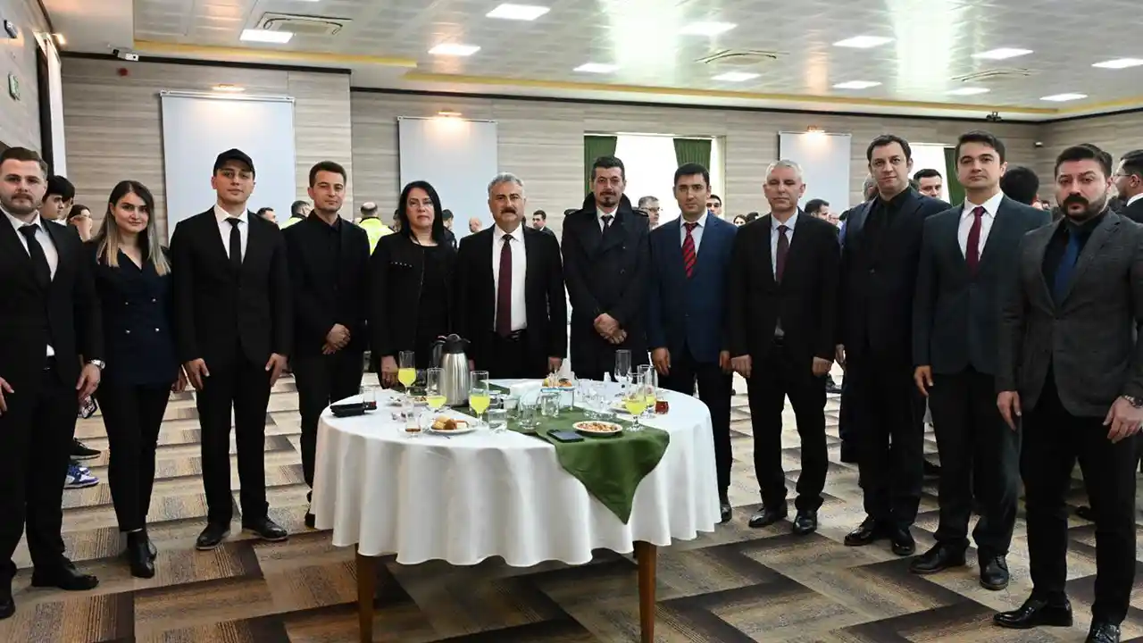 Manisa Emniyeti bayramlaştı
