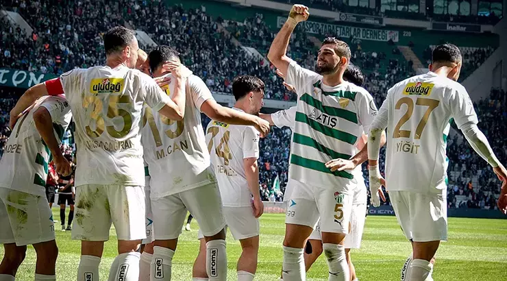 Bursaspor, 3. Lig'de şampiyonluk için yarın sahaya çıkacak