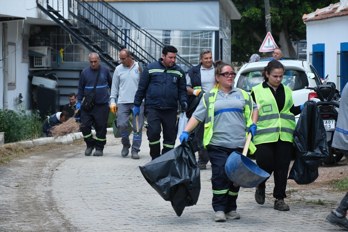Bodrum'da kapsamlı temizlik çalışmaları Müskebi'den başladı