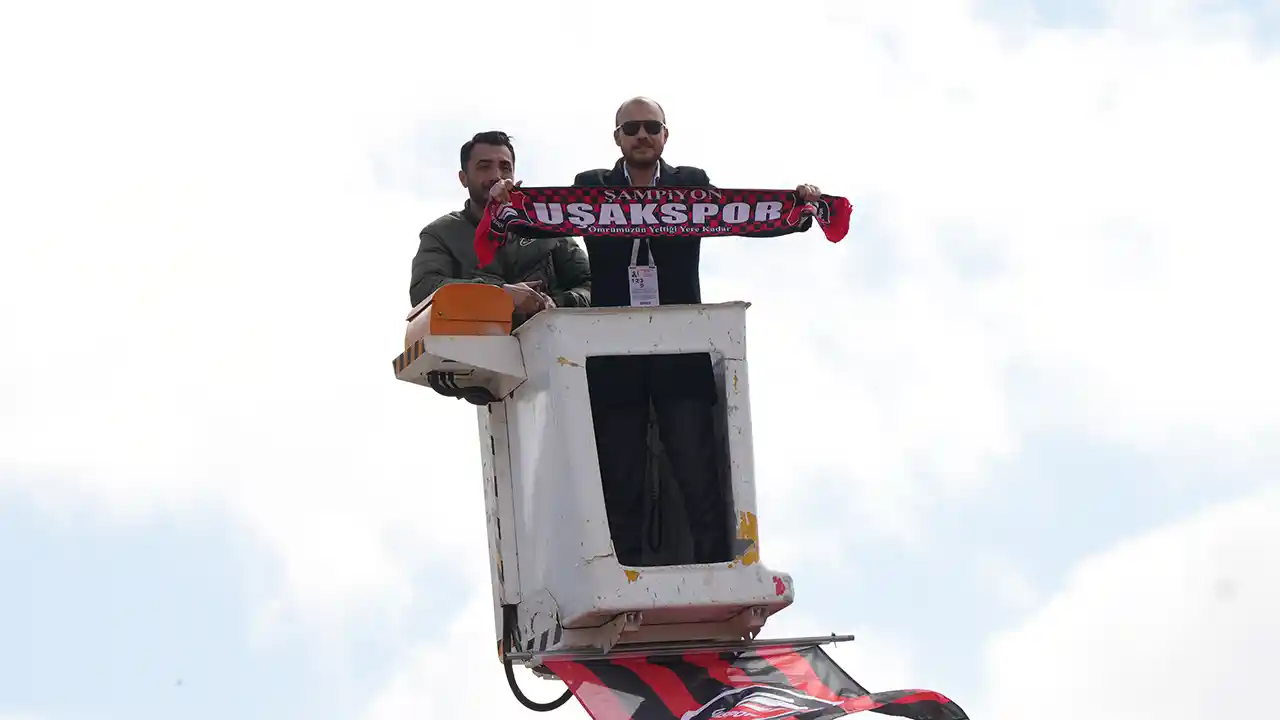 Cezalı Uşakspor Başkanı Maçı Vinçten İzledi!