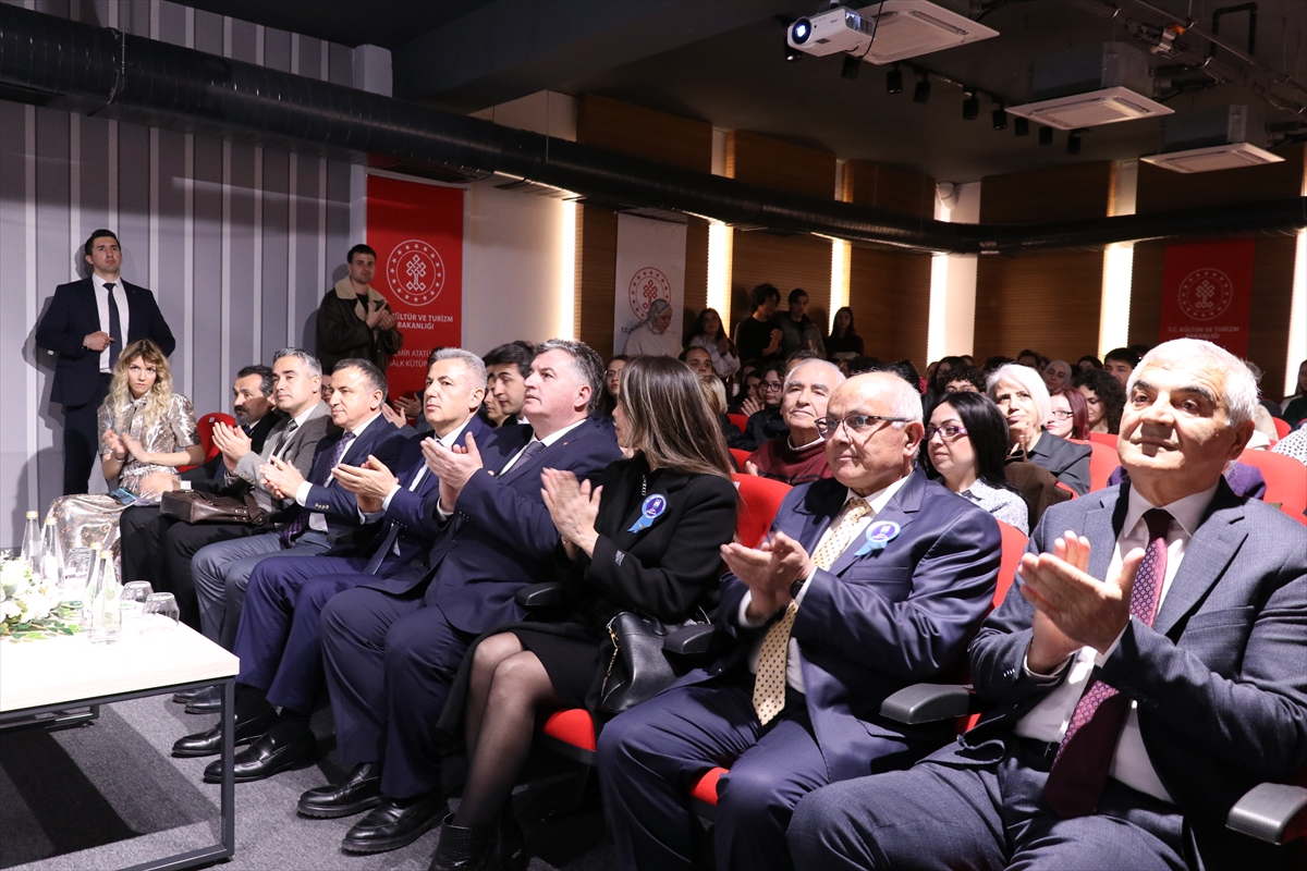 İzmir'de 61. Kütüphane Haftası kutlandı
