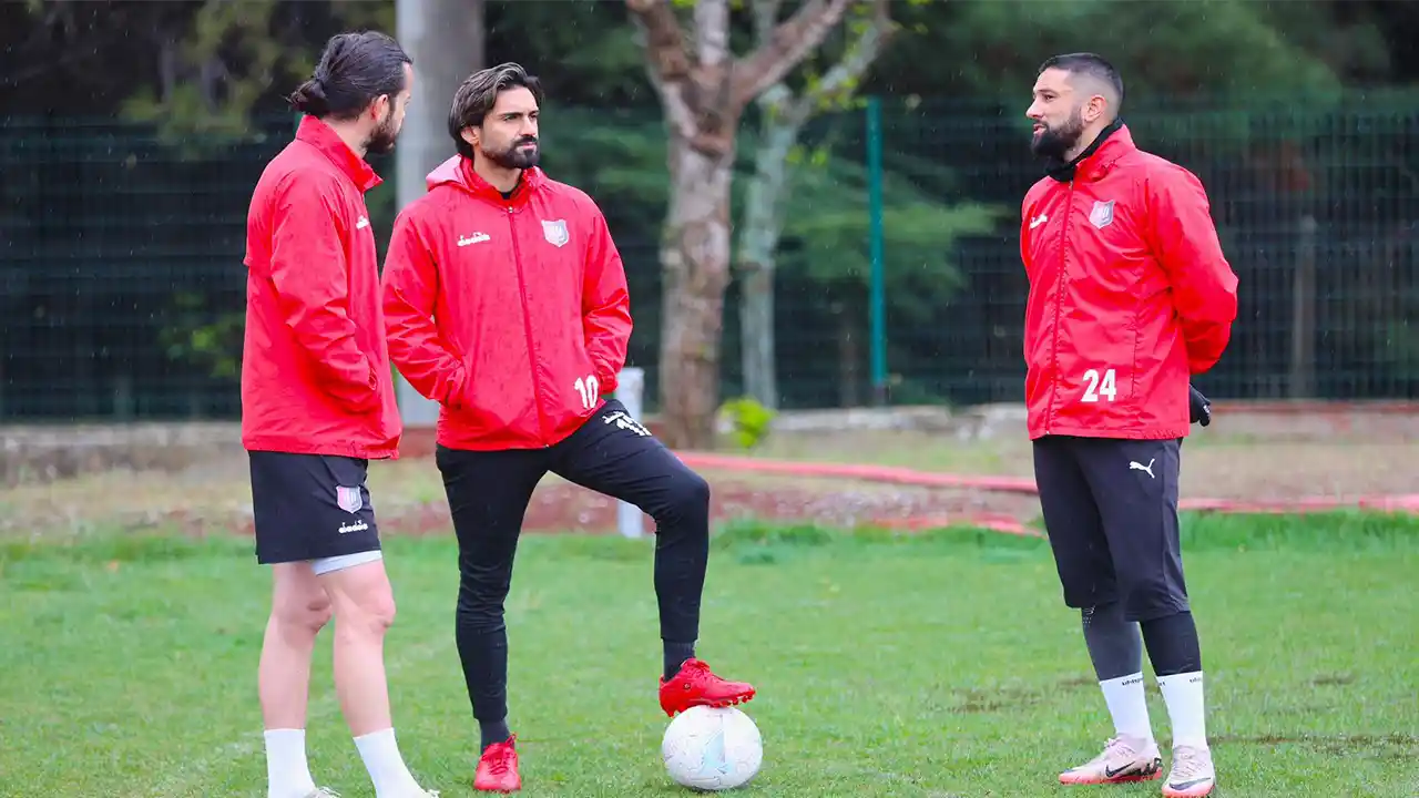 Amasya'da Kader Maçı: Uşakspor Avantaj Peşinde
