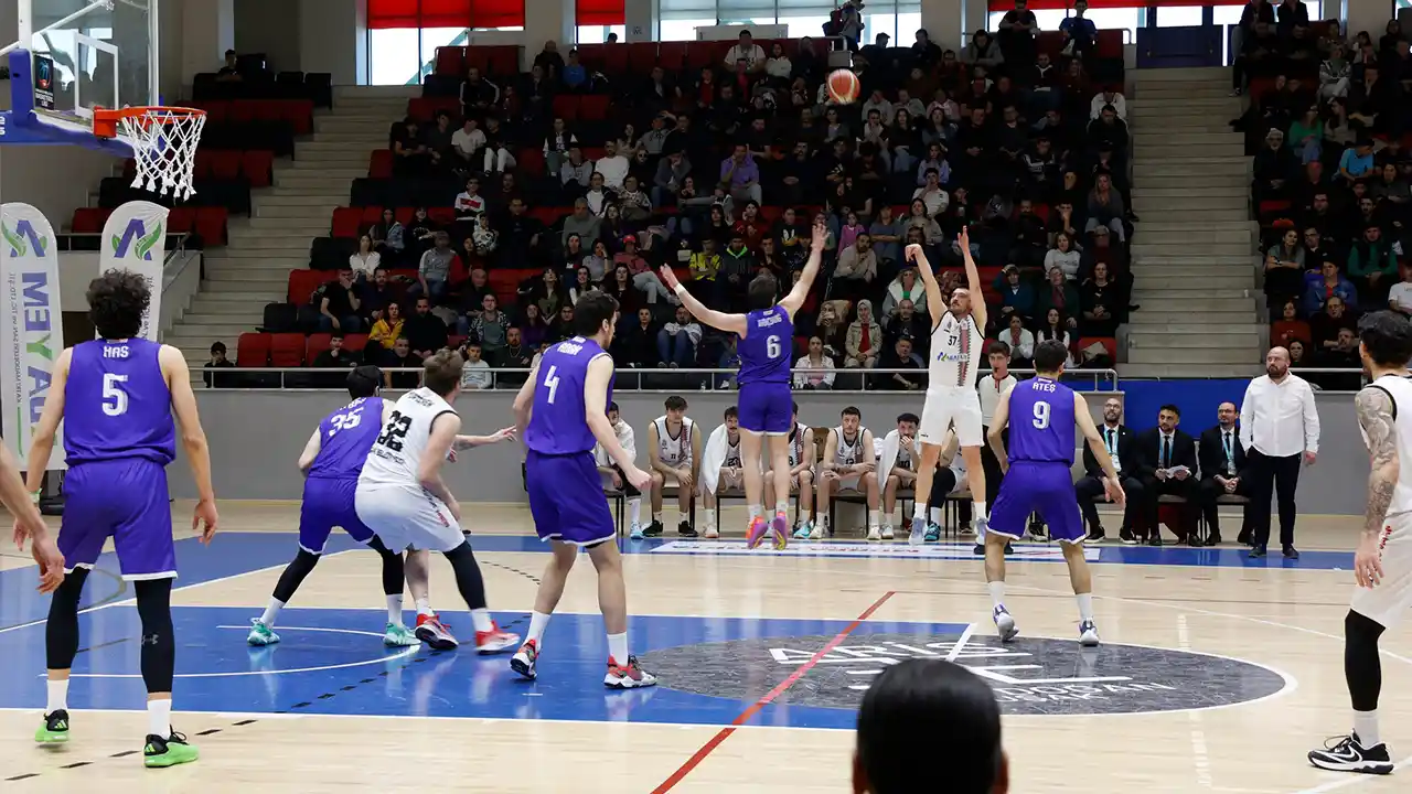 Uşak Basketbol Final Grubunda İlk Galibiyetini Aldı