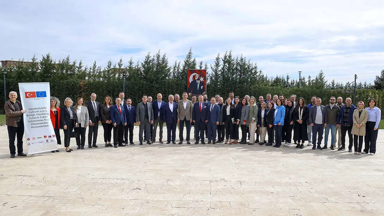 Uşak Dünyada Birinci! Tekstil Geri Dönüşümünde Tarihi Başarı