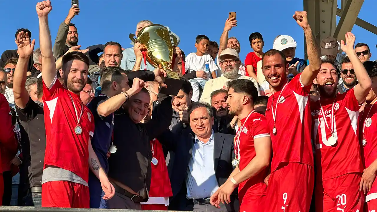Eşme Belediyespor "BAL" Ligine Yükseldi