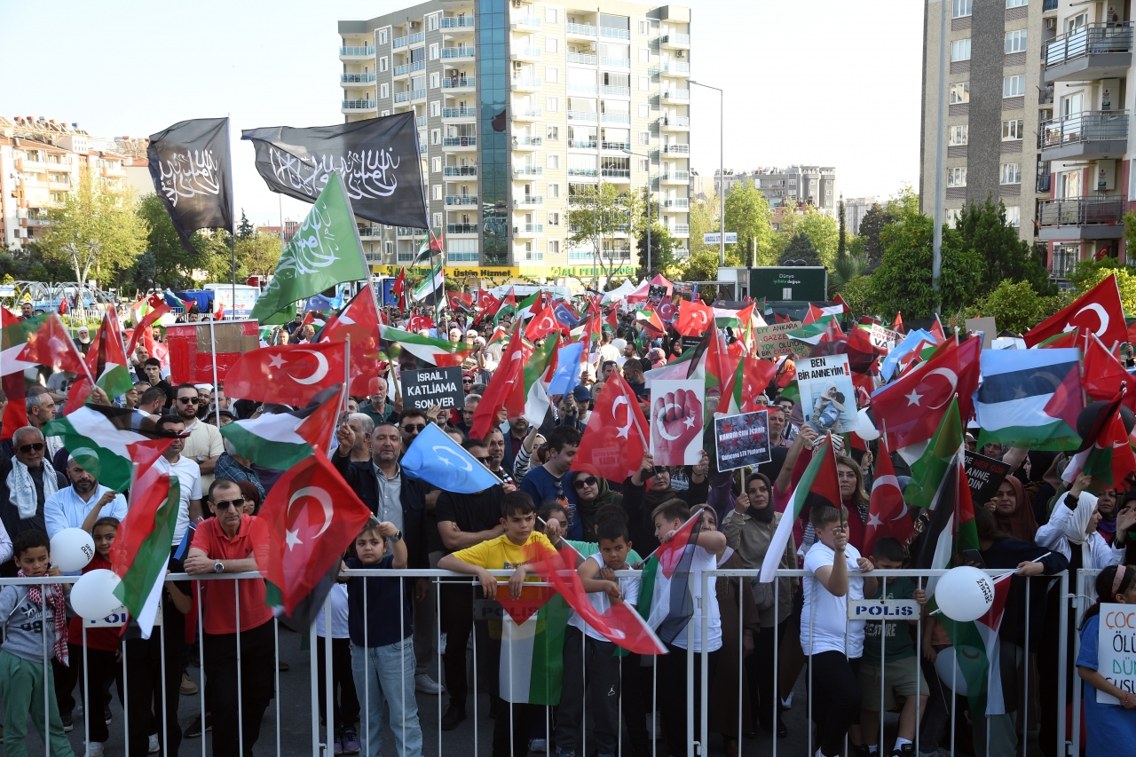 Aydın'da, Gazze'ye destek mitingi düzenlendi