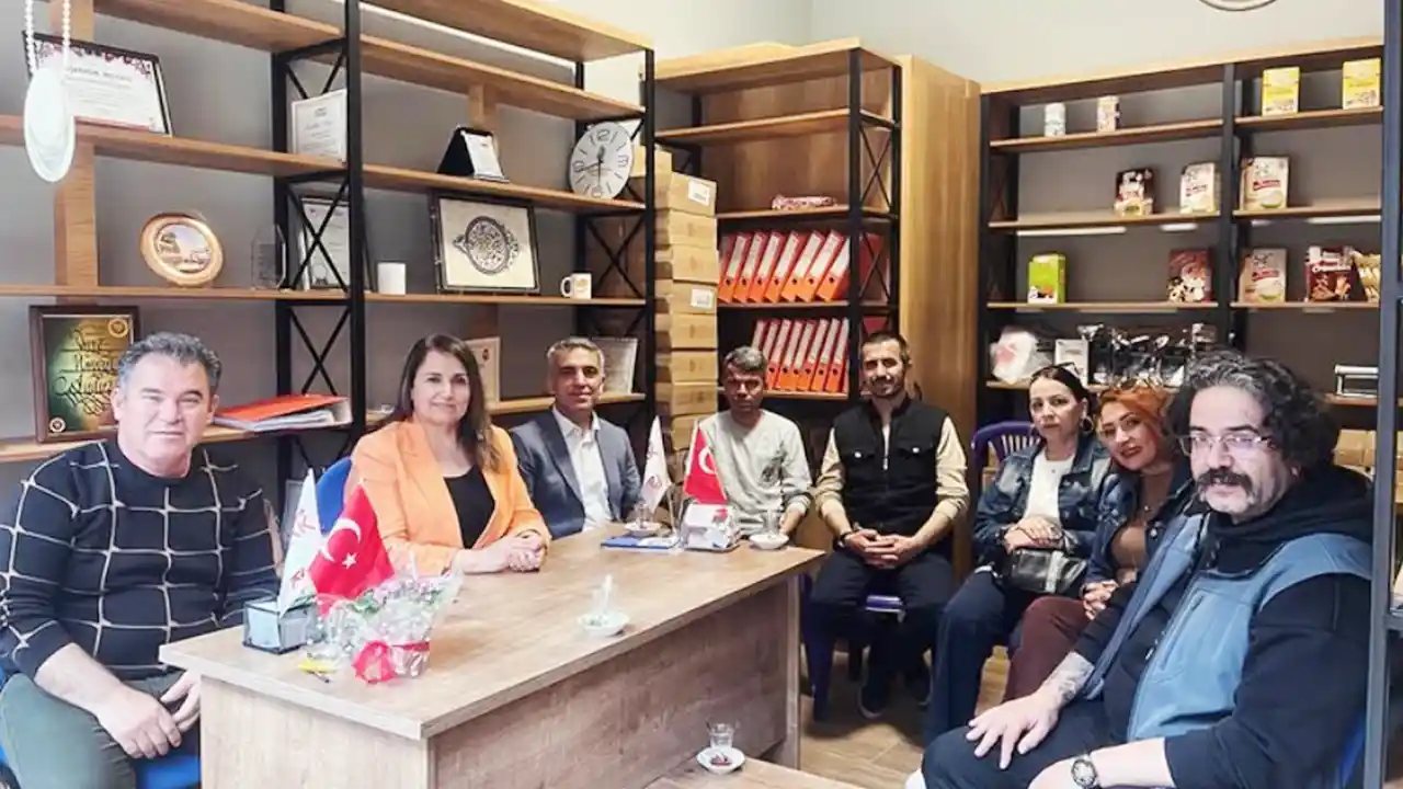 Kütahyalılar Derneği Uşak Çölyak PKU Derneği'ni Ziyaret Etti
