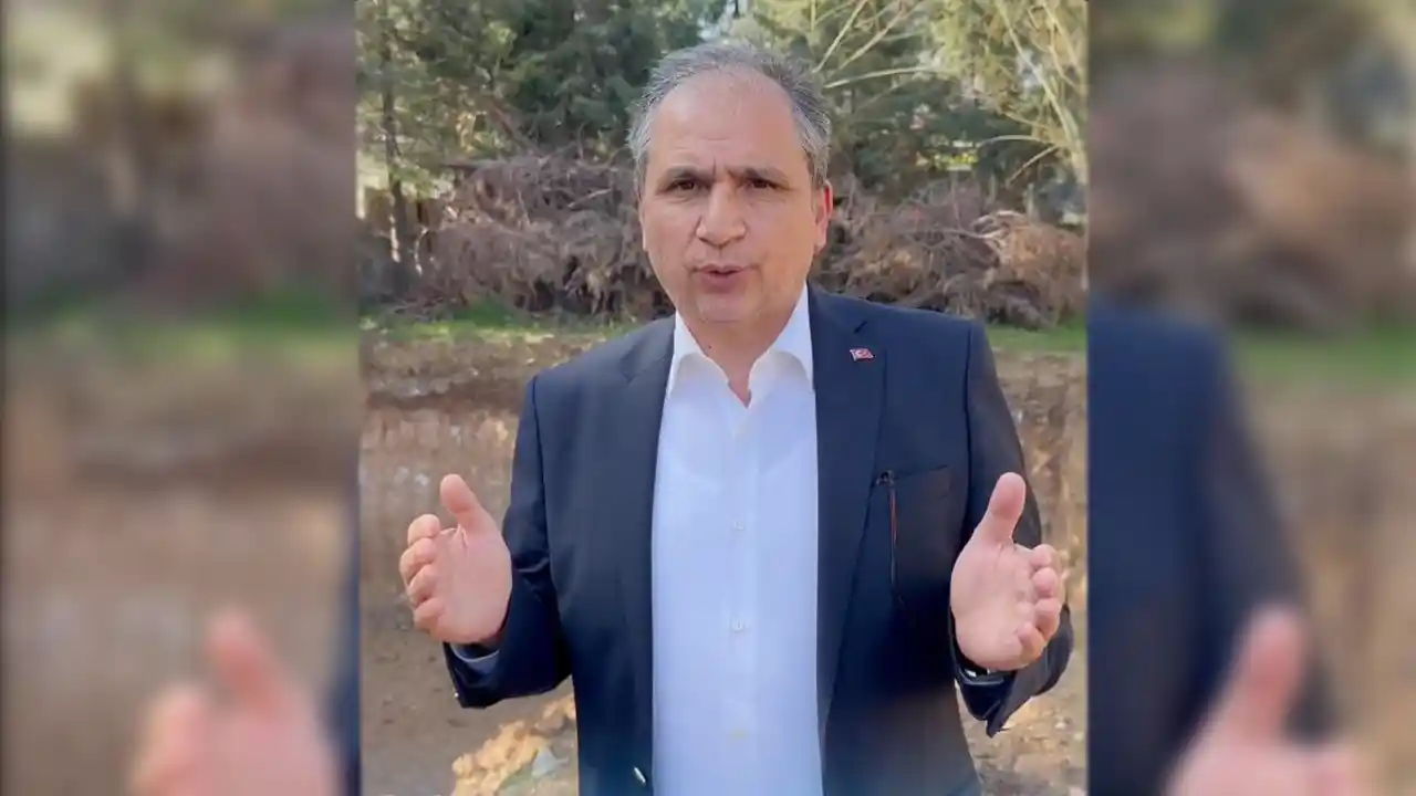 İsmail Güneş: “Uşak Belediyesi Yatırımlara Engel Oluyor”
