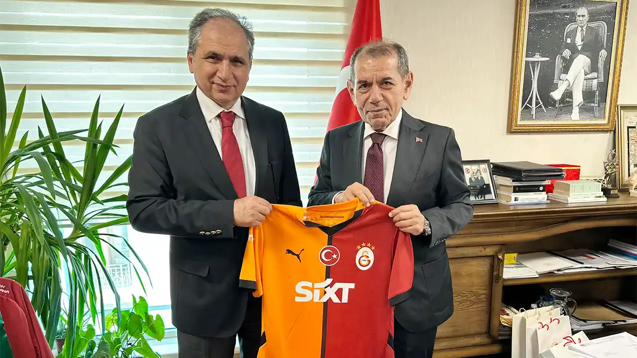 İsmail Güneş, Galatasaray Başkanı Dursun Özbek'i Ziyaret Etti