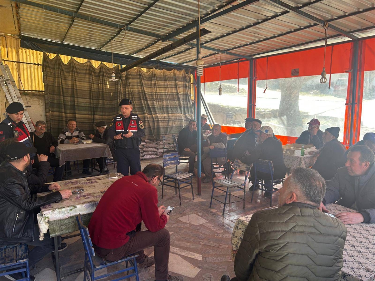 Eber Gölü'nü korumak için denetimler sürüyor