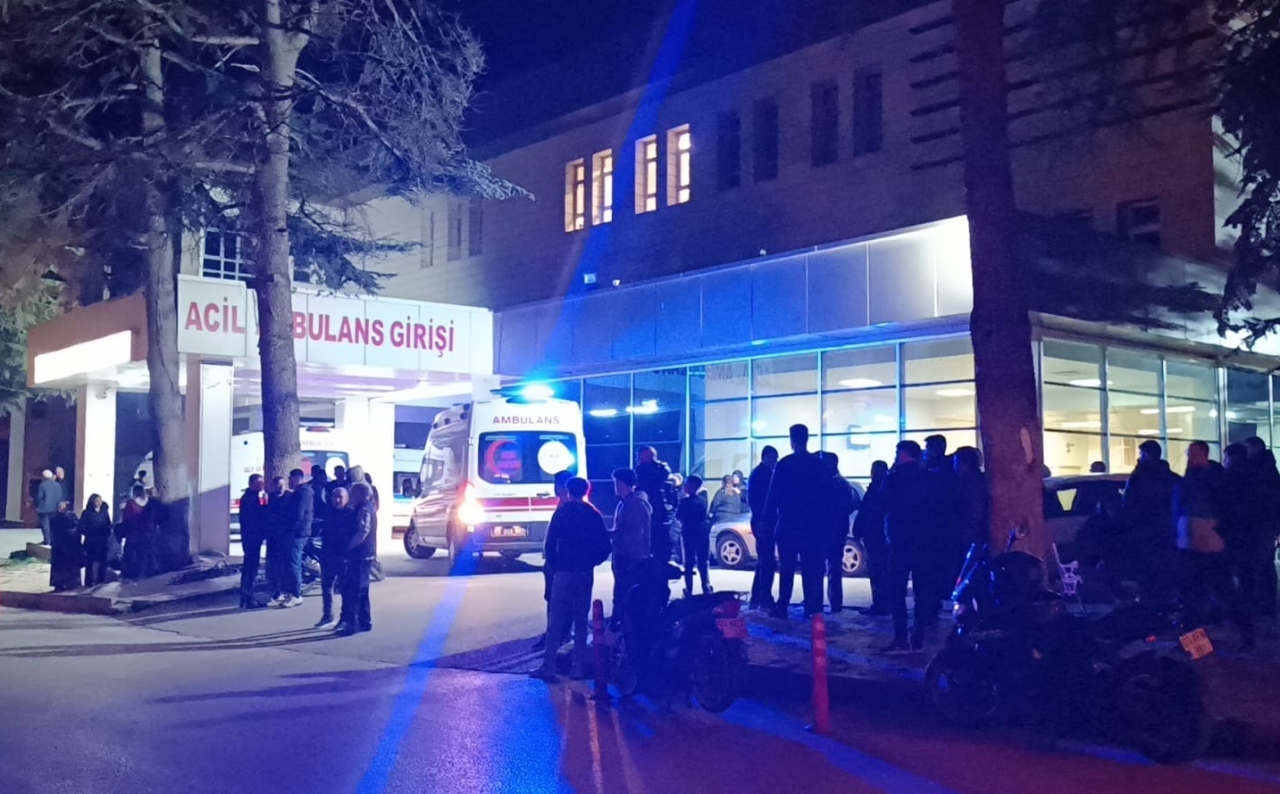 Afyonkarahisar'da arazi anlaşmazlığından çıkan silahlı kavgada 1 kişi öldü