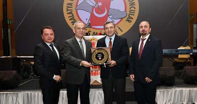 TGF GENEL BAŞKANI KARACA MALATYA’DAN SESLENDİ; “GAZETECİLER 10 OCAK’TA MUTLU DEĞİL”