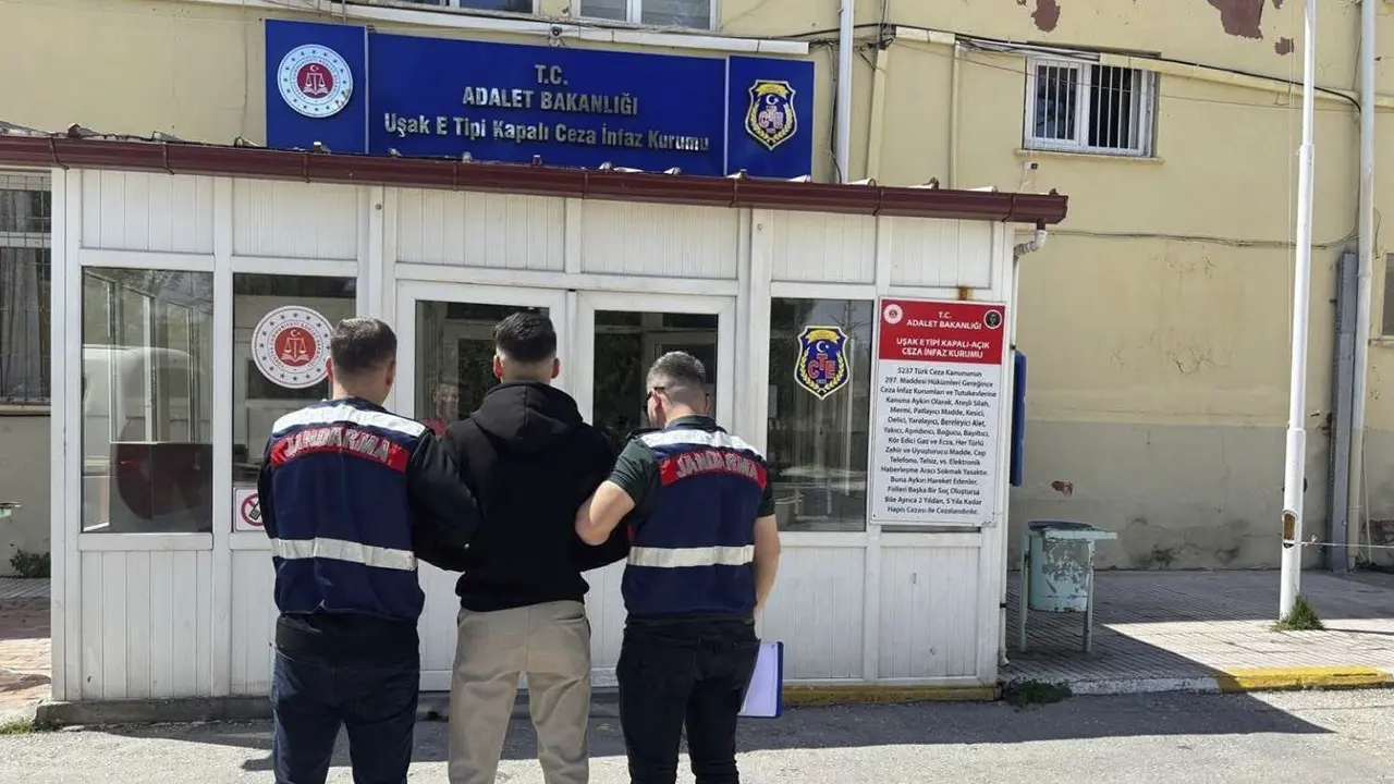 Cezaevi Yolunu Tuttu: Uşak’ta 5 Hükümlü Yakalandı