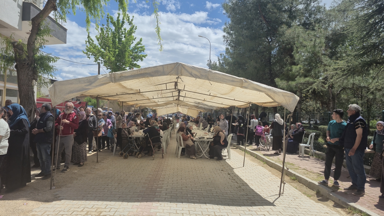 Başmakçı'da "Hıdırellez Şenliği" düzenlendi