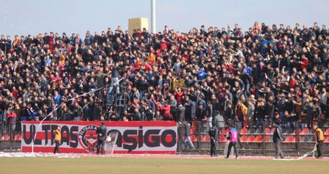 AŞİGOLAR, UŞAKSPOR’UN SAHİBİ URAL AKÜZÜM’E VE BAŞKAN KIRAÇ ARAS’A REST ÇEKTİ