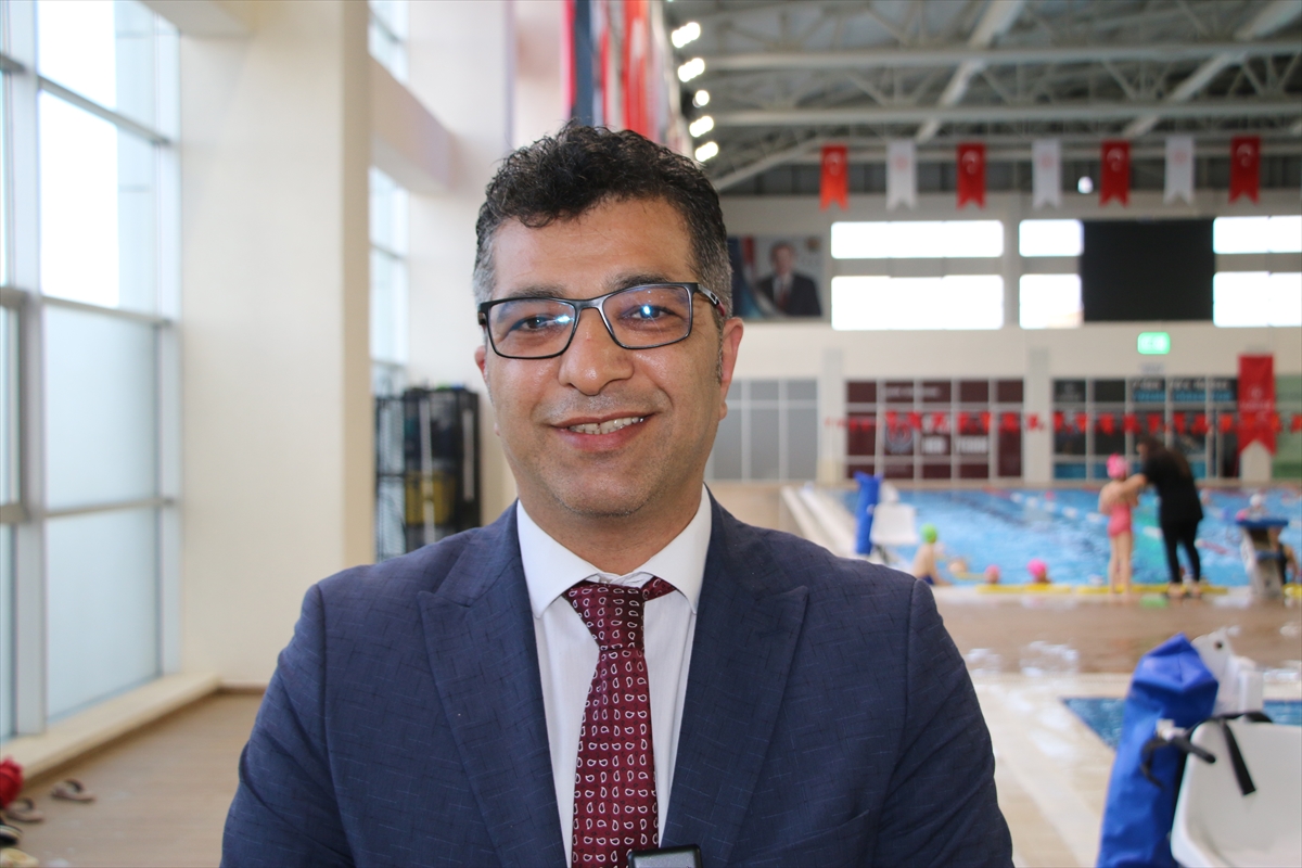 Kütahya'da bir yılda yaklaşık 4 bin kişi yüzme öğrendi