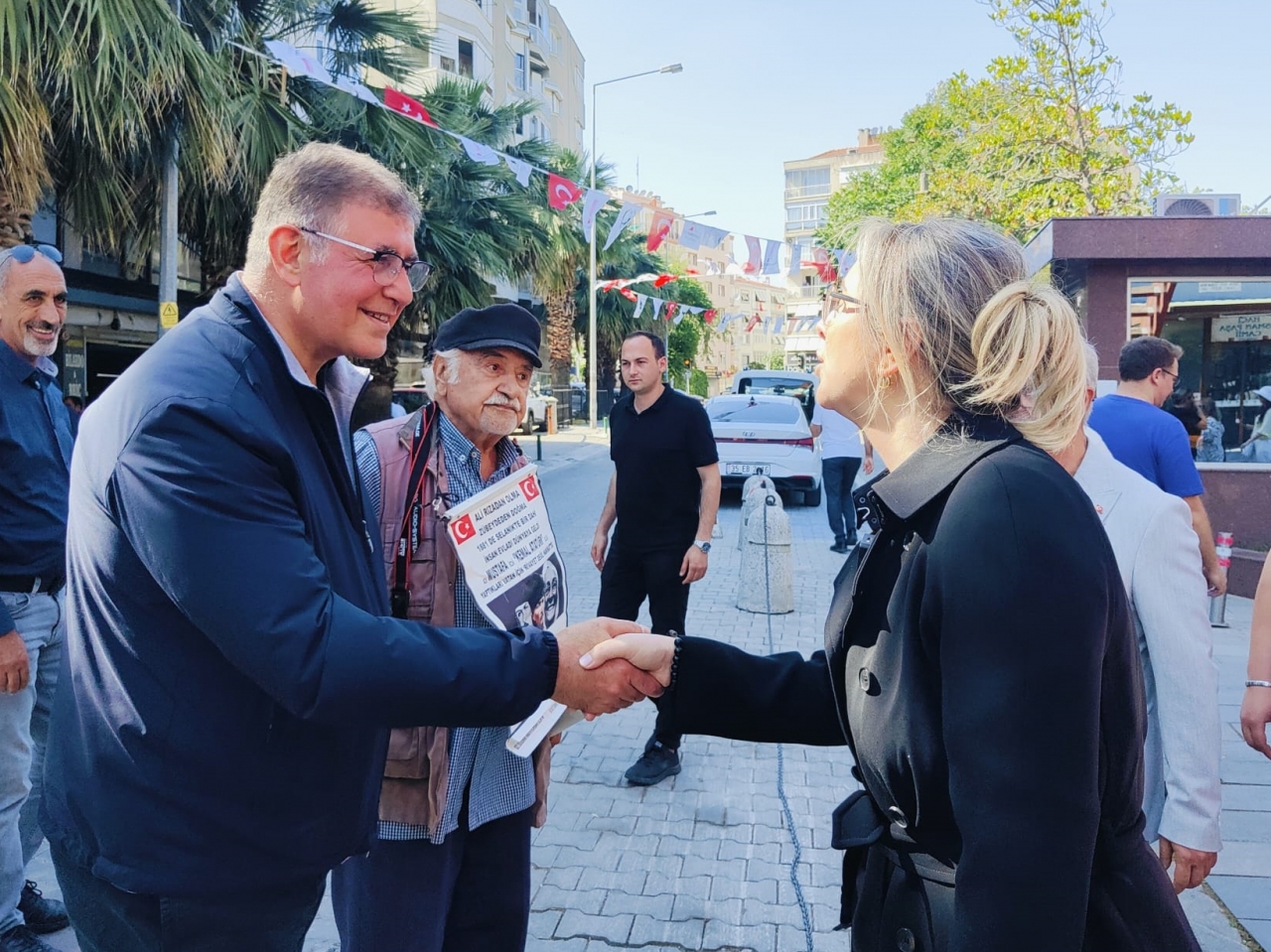 AK Parti'li Çankırı'dan Zübeyde Hanım'ın anıt mezarına ziyaret