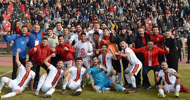 AFC KABLO KANALLARI UŞAKSPOR, “SAVAŞTI, SAVUNDU VE KAZANDI”