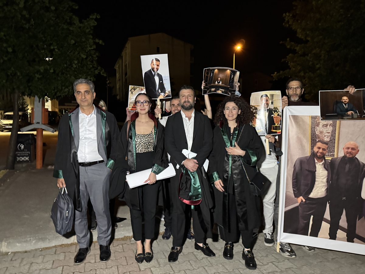 Denizli'de yüksek kazançlı yatırım vaadiyle dolandırıcılık sanıkları hakim karşısında