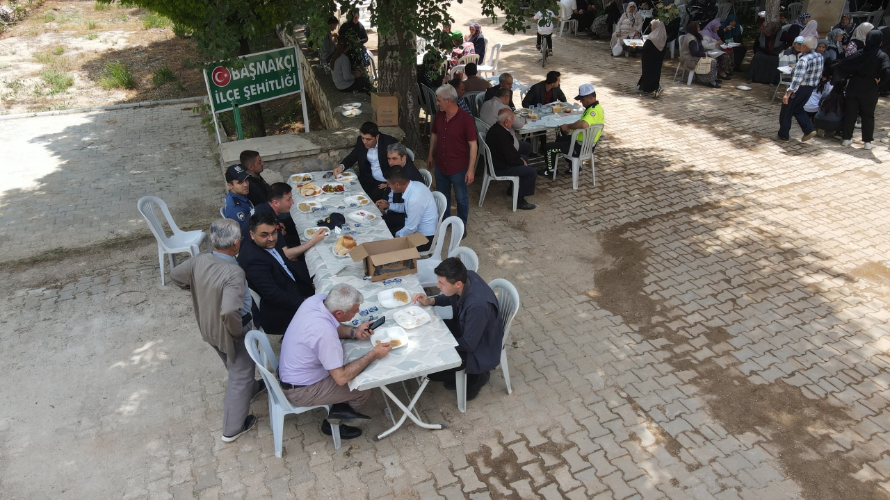 Afyonkarahisar'dan kısa