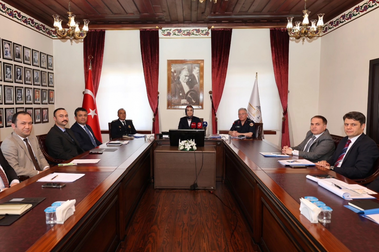 Afyonkarahisar'da asayiş değerlendirme toplantısı yapıldı