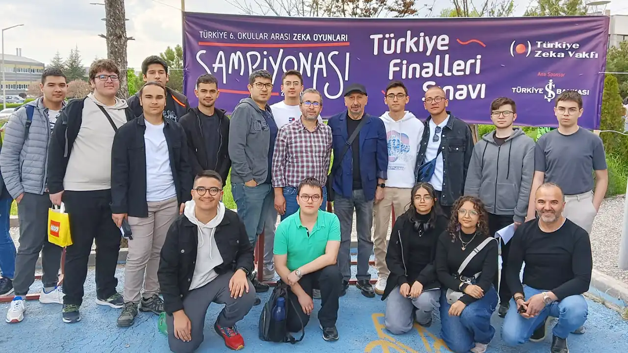 ODTÜ’de Uşak Fen Farkı: Türkiye’nin En Zekileri Arasında