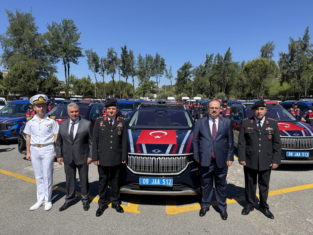 Aydın jandarmasının araç filosu güçlendi