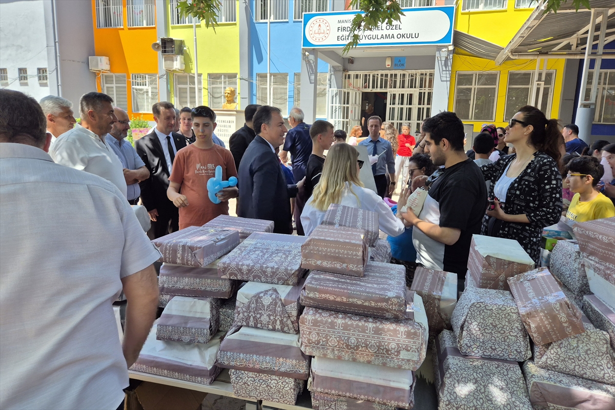 Turgutlu'da özel gereksinimli öğrencilere için etkinlik düzenlendi