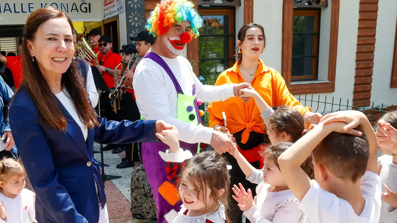 Başkan Yardımcısı Saruhan "Görevinden Affını" İstedi..!