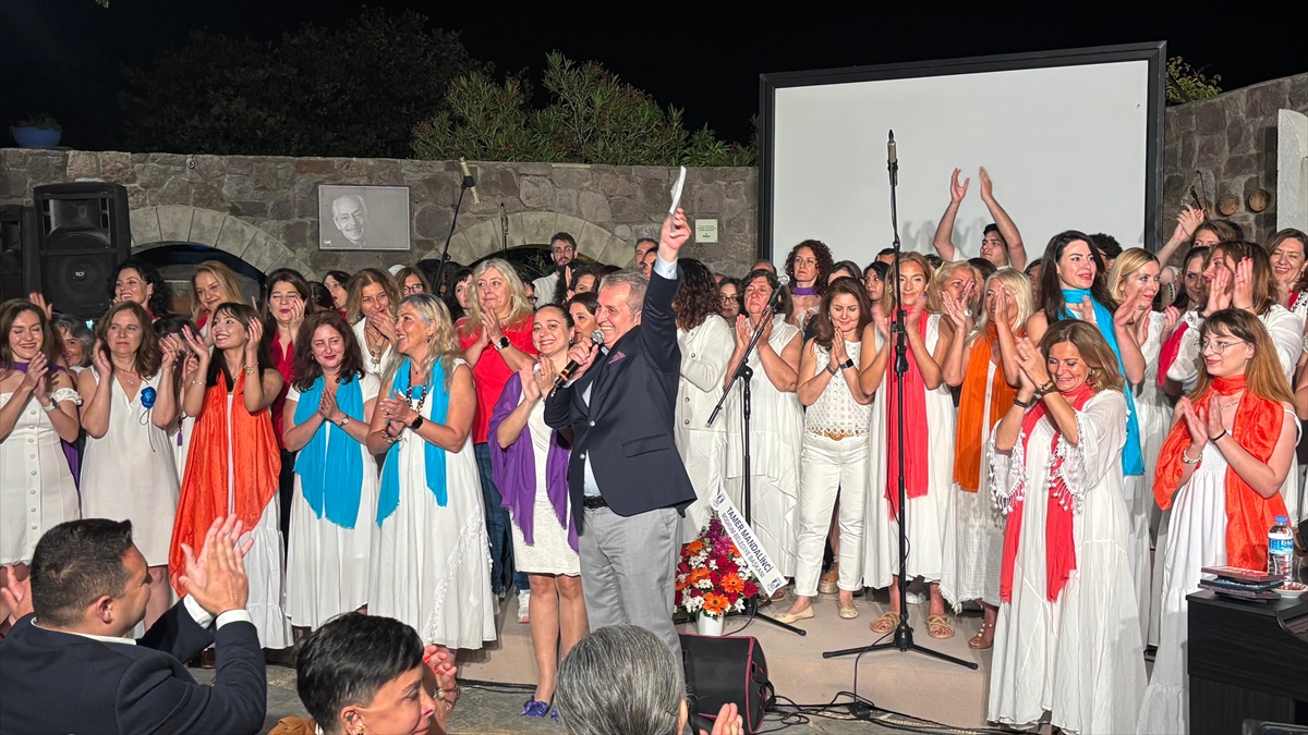 Bodrum'da "Çok Sesli Şarkılar Şenliği" düzenlendi