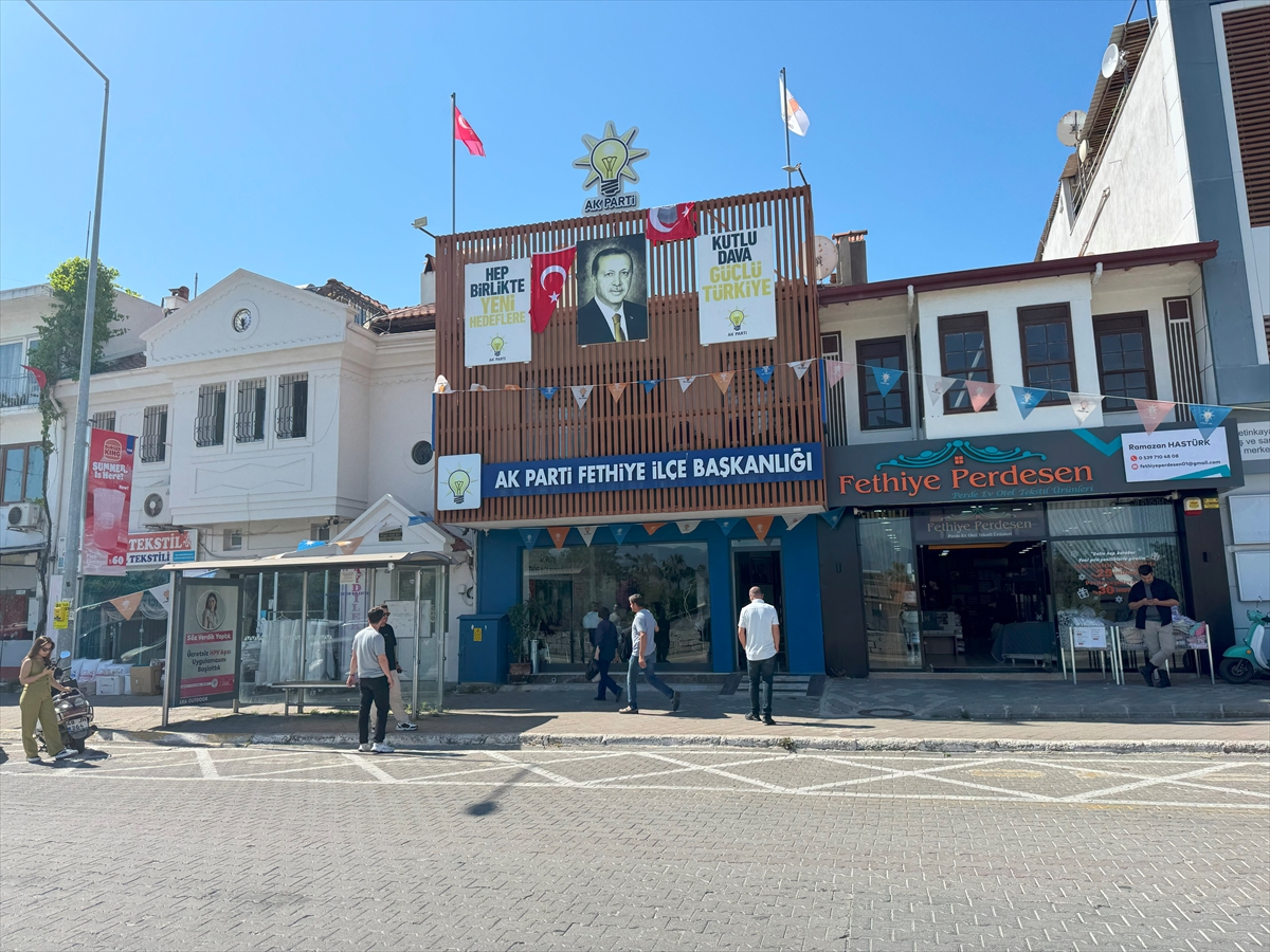 AK Parti Muğla Milletvekili Mete, partisinin Fethiye binasına taşlı saldırıyı kınadı