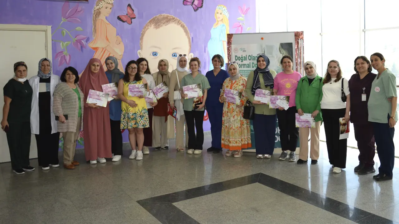 Gebelik Okulu Tamamlandı: Uşak’ta Bilinçli Anneler Yetişiyor