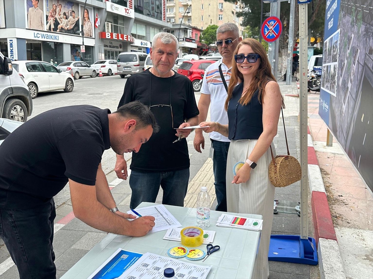 Manisa'da sağlıklı yaşam için boy ve kilolar ölçülüyor