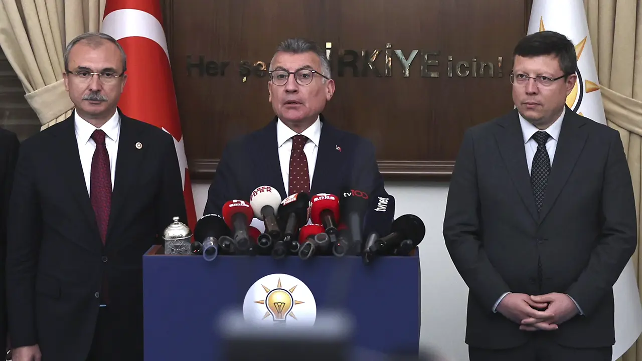 Fahrettin Tuğrul da İmzaladı: 10. Yargı Paketi TBMM’ye Sunuldu!