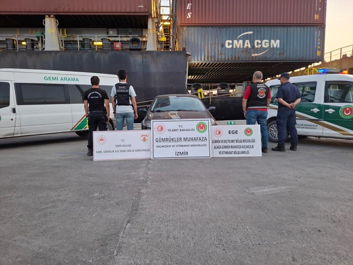 İzmir'de 54 ton 249 kilogram kaçak akaryakıt ele geçirildi