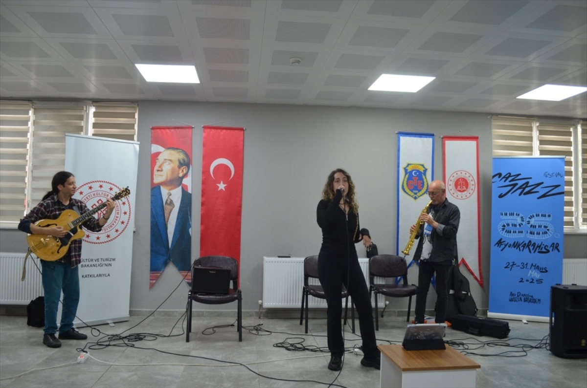 Afyonkarahisar'da Kadın Açık Ceza İnfaz Kurumu'nda caz konseri verildi